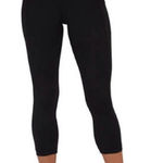 Yogalicious Lux Cropped Leggings Black 21” Inseam Sz XS NWT Pilates Barre Photo 0