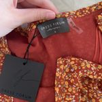 Dress Forum Red Floral Skirt Photo 3