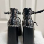 mix no. 6  black and white size 8.5 Photo 4