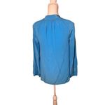 Lilly Pulitzer  Blouse Womens Size XS Blue Elsa V-Neck Resortwe Photo 2