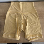 Aritzia  Biker Shorts Photo 0
