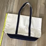 Lands' End Vintage 1980s  Navy Boat And Tote Photo 1