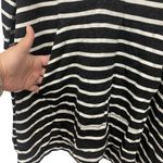 LIVI Woman's short sleeve striped pullover sweater w/ hoodie size 26/28 Pockets Photo 3