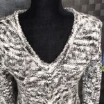 Ultra Flirt Knit Grey And White Sweater Photo 2
