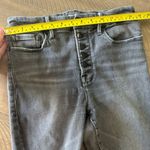 Good American  Good Legs Exposed Button Frayed Ankle Cigarette Jeans‎ size 6/28​ Photo 12