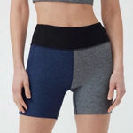 Outdoor Voices  5” Warm Up Shorts Black Navy Graphite- Size Small Photo 0