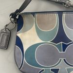 Coach wristlet Photo 2