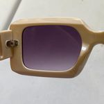 Playboy sunglasses Photo 2