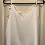 Scalloped White Top Size L Photo 0