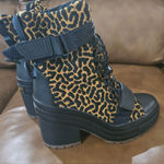 Converse BOOT Photo 0