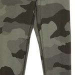Aerie Women's Offline by Green Black Camo Hi-Rise 7/8 Leggings Yoga Pants Size M Photo 0