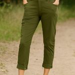 Columbia Women's Advanced Repellency Omni-Shield Green Convertible Pants Photo 0