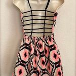 vintage savannah Like new Aztec print  romper. Photo 1