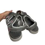 Khombu  womens outdoor sandal gray and athletic water shoe size 9 NWT Photo 6
