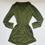 Michael Lauren  Green V-neck Cinched Waist Dress Size Small NWOT Photo 0