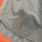 Vuori  Clementine Athletic Shorts 2.0 Photo 6