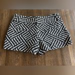 Alice + Olivia  Shorts - size 2 Photo 2