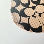 Coach  Flip Flop Sandals Tan Women’s Size 5/6 Signature Gold Bow Photo 7