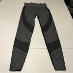 PINK - Victoria's Secret Pink Victoria Secret Women Size Small Black Grey Gray Seamless Leggings Athletic Photo 8