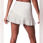 Spanx  YES, PLEATS! SKORT, 14" size XL Photo 1