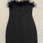 Tight Black Dress With Feathers Size L Photo 1