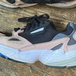 Adidas Falcon Women’s Size 8.5 Black & Pink Photo 0