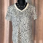 Blooming Jelly Size S V Neckline Tee Photo 0