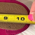 Talbots  Fuchsia Bow Slippers cream colored fuzzy on inside size 7.5 Photo 7