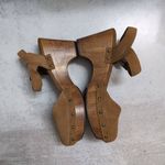 House of Harlow 1960 Cherub Chestnut Tan Ankle Strap Platform Rivet Clogs 8M Brown Size 8 Photo 6