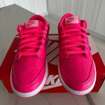 Nike Women’s Dunk Low Sneakers Photo 2