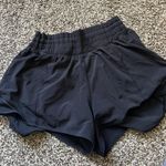 Lululemon Hotty Hot Short High-Rise 2.5” Photo 0