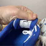 Avia NWOT  Women’s 5000 Performance Sneakers White/Grey/Blue Size 7.5 Photo 7