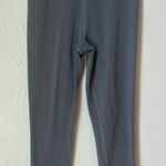 Beyond Yoga  ribbed Gray 7/8 Leggings size M Photo 0