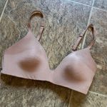 SKIMS Wireless Lightly Lined Bra Ochre 32B Photo 2