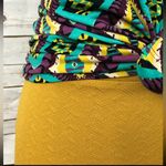 LuLaRoe 👑 Cassie Skirt Mustard textured Size L NWT Photo 2