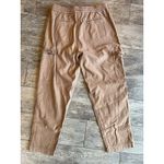 Athleta Farallon Cargo Crop Pants size 6 531093 Capri Pull on pant Khaki Beige Photo 2