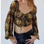 Urban Outfitters NEW Elowen Floral Cropped Blouse M Photo 0
