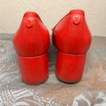 Vionic  Carmel Red Leather Bow Heel Size 7 Photo 4