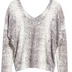 Wildfox  Python Stripe Pullover Gray Photo 4