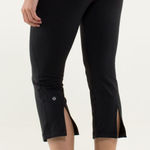 Lululemon Gather and Crow Crop in Black Photo 0