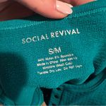 🌸SOCIAL REVIVAL TEAL CROPPED BUTTON DOWN TANK SIZE SMALL/MEDIUM🌸 Blue Photo 2