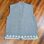 Southern Lady Sweater Vest Women Sz S Christmas / Winter Penguin embroidered Gray Photo 3