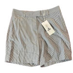 Lady Hagen NWT Essential Seersucker Shorts Women's Size 4 Photo 0