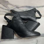 Eileen Fisher Women's Classic Minimalist Black Leather Stacked Heel Boots Sz 7 Photo 5