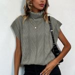 Gray Sleeveless Sweater Photo 0
