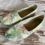 Toms TOM CLASSIC PASTEL MULTI CANVAS TRIANGLES SLIP ONS Photo 7