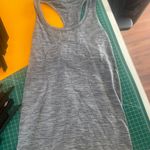 Lululemon Tank Photo 0