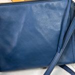 Fossil  Navy Blue Leather Crossbody Purse Zippered Top No1954 Photo 9