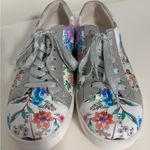 Johnny Was  Dreamer Sneaker Size 6.5 Floral Patterned Women's Sneakers Photo 5
