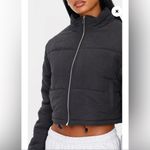 Pretty Little Thing  Cropped Puffer Zip Up Jacket Black Size 4 Photo 2